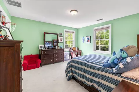 Bedroom - 128 Windmill Dr, South Kingstown, RI 02879 photo 3 of 8
