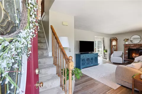 Entry Way - 15 Collins St, Attleboro, MA 02703 photo 1 of 3