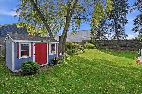Exterior - 15 Collins St, Attleboro, MA 02703 photo 6 of 7