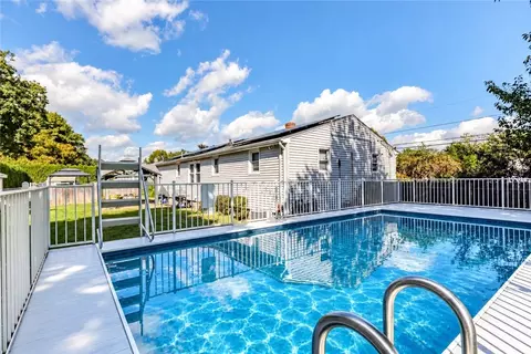 Exterior - 73 Eagle Rd, Cranston, RI 02920 photo 10 of 14