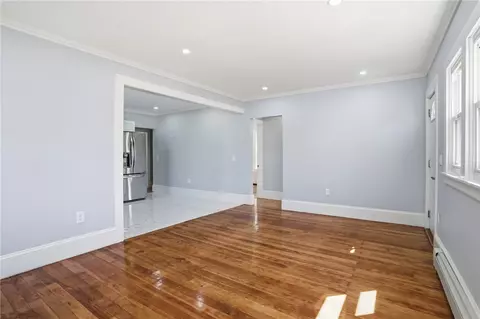 Living - 1567 Centerville Rd, Warwick, RI 02886 photo 2 of 5