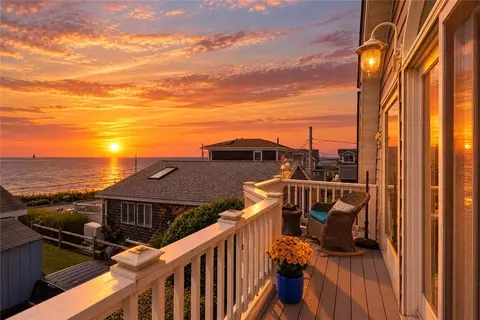13 Lane Five, Narragansett, RI 02882