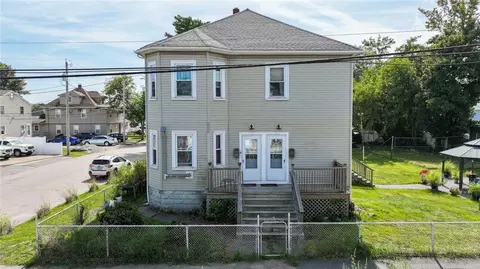 377 Warren Ave, East Providence, RI 02914