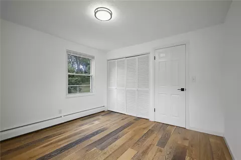 Bedroom - 140 Tanner Ave, Warwick, RI 02886 photo 5 of 8