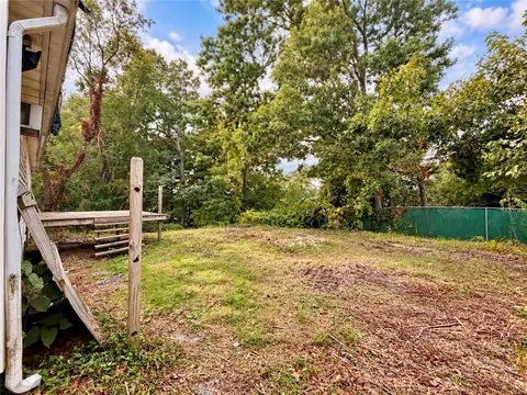 Exterior - 89 Cushing Rd, Warwick, RI 02888 photo 5 of 5