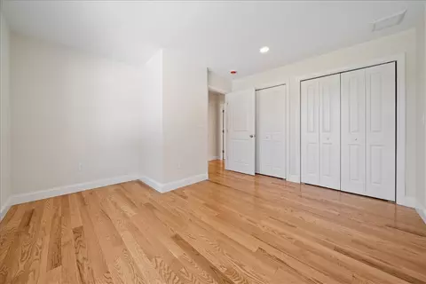 2011 Warwick Ave, Warwick, RI 02889 photo 4