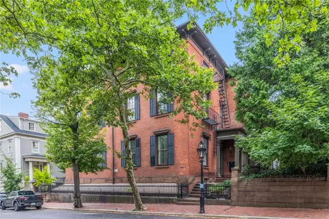 283 Benefit St #E, Providence, RI 02903