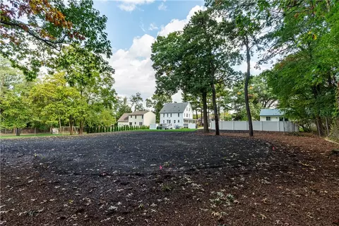 295 Cedar Swamp Rd, Warwick, RI 02886 photo 7