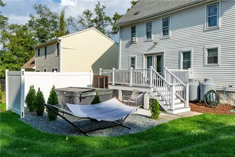295 Cedar Swamp Rd, Warwick, RI 02886 photo 6