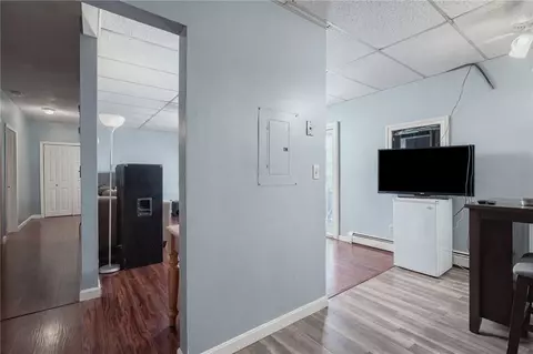 336 Killingly St #D, Providence, RI 02909 photo 7