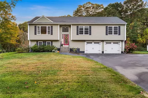 423 Providence Pike, North Smithfield, RI 02896