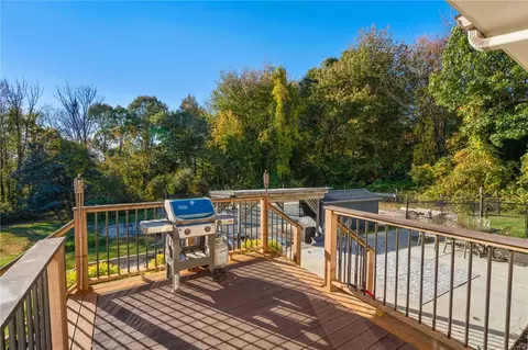 Exterior - 250 Harris Rd, Smithfield, RI 02917 photo 5 of 9