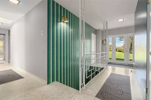 Entry Way - 250 Harris Rd, Smithfield, RI 02917 photo 1 of 1