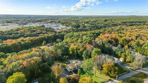 View/Area - 250 Harris Rd, Smithfield, RI 02917 photo 2 of 6