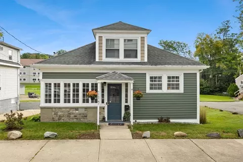 179 Greeley St, Providence, RI 02904