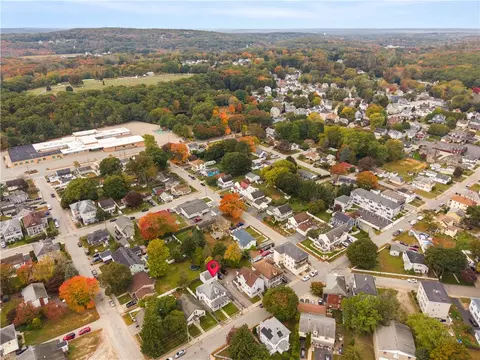 View/Area - 84 Avenue C, Woonsocket, RI 02895 photo 2 of 3