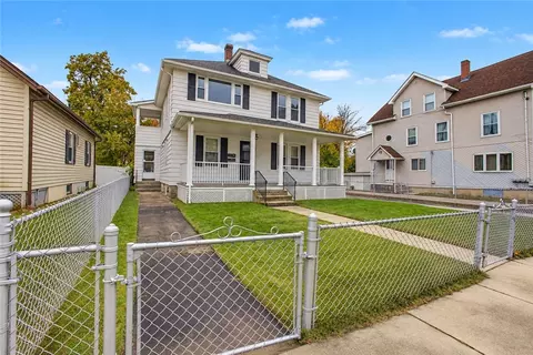 Exterior - 84 Avenue C, Woonsocket, RI 02895 photo 3 of 5