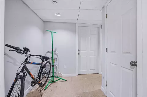 Entry Way - 5 Packard Ave, Warwick, RI 02886 photo 2 of 2