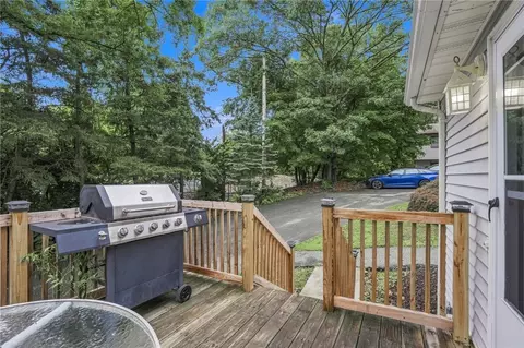 Exterior - 5 Packard Ave, Warwick, RI 02886 photo 2 of 6