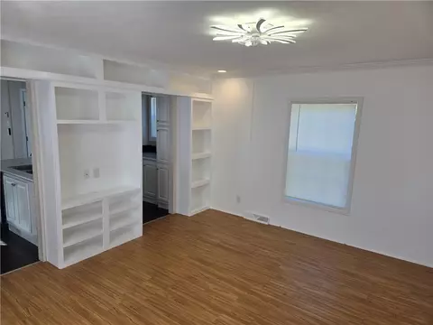 Living - 73 Wright Way, Coventry, RI 02816 photo 1 of 4