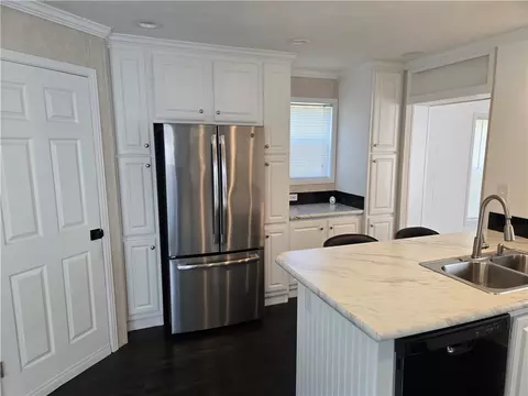 Kitchen - 73 Wright Way, Coventry, RI 02816 photo 4 of 5