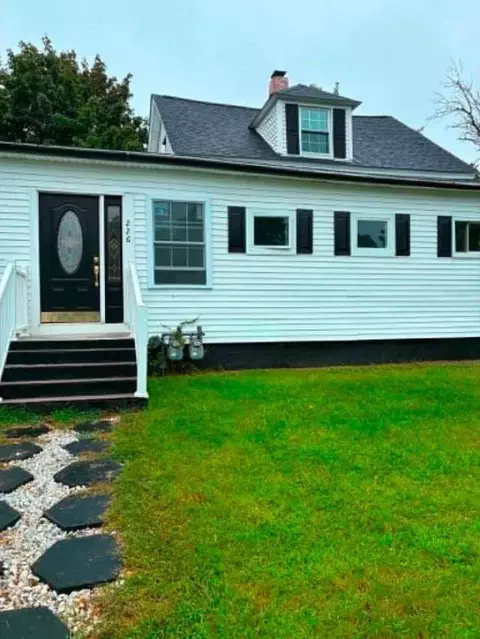 226 Marshall Ave, Cumberland, RI 02864