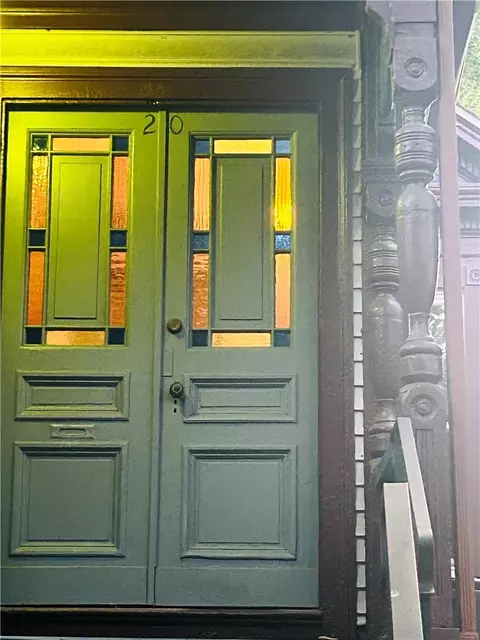 20 Academy Ave, Providence, RI 02908