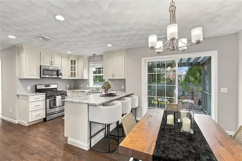 16 Hart Ave, Warwick, RI 02889 photo 13