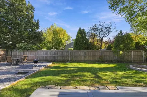 16 Hart Ave, Warwick, RI 02889 photo 37