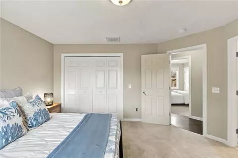 16 Hart Ave, Warwick, RI 02889 photo 24