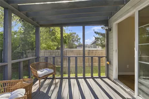 16 Hart Ave, Warwick, RI 02889 photo 36