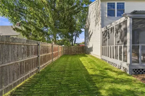 16 Hart Ave, Warwick, RI 02889 photo 39