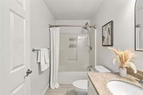 16 Hart Ave, Warwick, RI 02889 photo 20