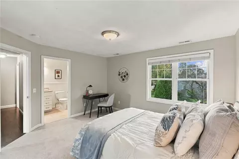 16 Hart Ave, Warwick, RI 02889 photo 26
