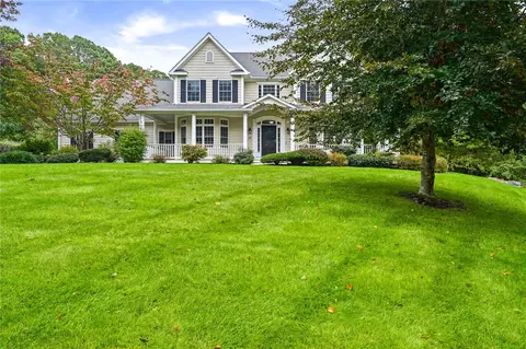 14 Canyon Dr, Westerly, RI 02891 photo 3