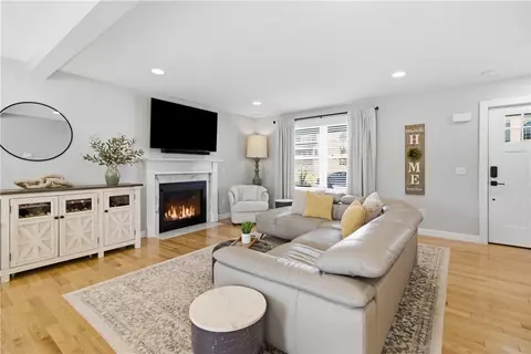 Living - 459 Louise St, Woonsocket, RI 02895 photo 2 of 2