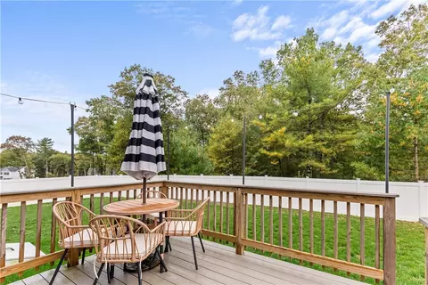 Exterior - 254 Shore Dr, Coventry, RI 02816 photo 7 of 13