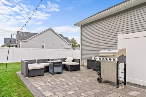 Exterior - 254 Shore Dr, Coventry, RI 02816 photo 13 of 13