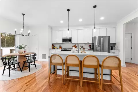 Kitchen - 254 Shore Dr, Coventry, RI 02816 photo 3 of 6