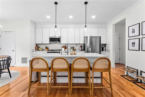 Kitchen - 254 Shore Dr, Coventry, RI 02816 photo 2 of 6