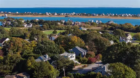 View/Area - 8 Pond View Ave, Westerly, RI 02891 photo 6 of 7