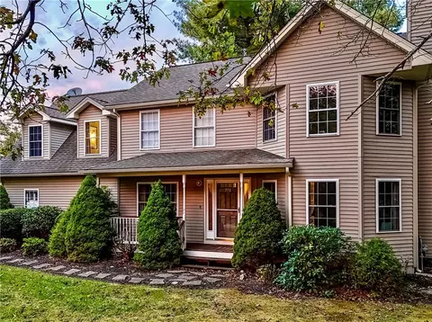 278 Harrison St, North Kingstown, RI 02852