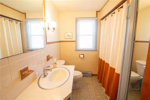 Bath - 100 John St, Westerly, RI 02891 photo 1 of 1