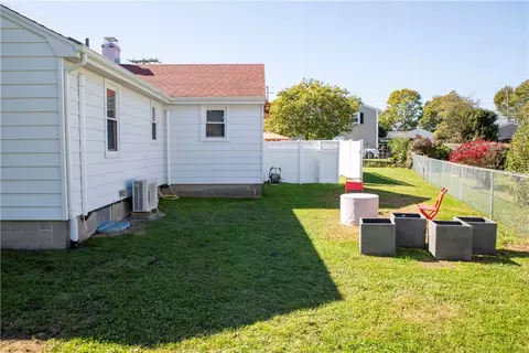 Exterior - 100 John St, Westerly, RI 02891 photo 4 of 5