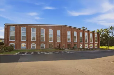 40 Web Avenue Ave #224, North Kingstown, RI 02852