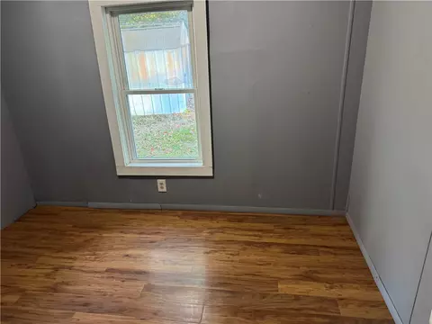 Bedroom - 480 S County Trl, Exeter, RI 02822 photo 1 of 2