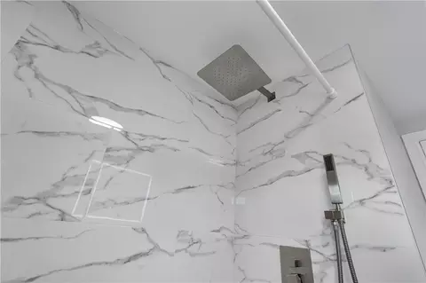 Bath - 546 Robinson St, Woonsocket, RI 02895 photo 3 of 4