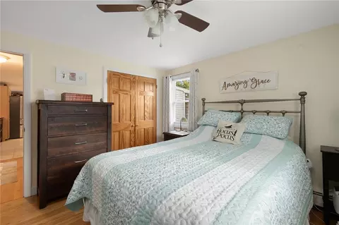 Bedroom - 38 Pitman Rd, Warwick, RI 02886 photo 2 of 4