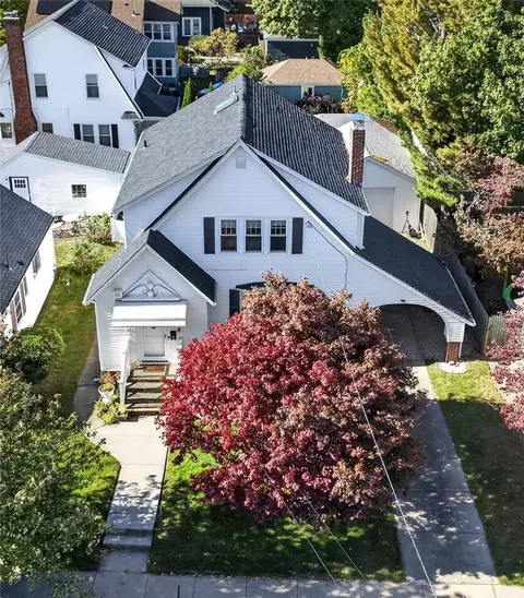 675 Pontiac Ave, Cranston, RI 02910
