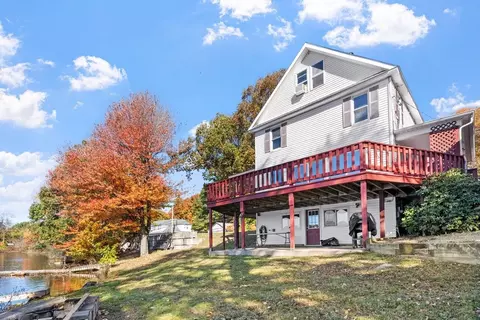 2348 Hartford Ave, Johnston, RI 02919
